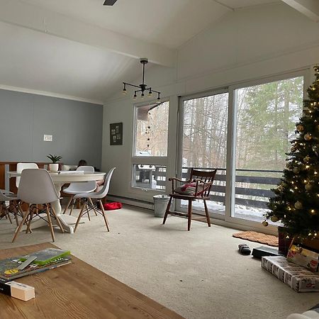 Chalet Dans Les Arbres. 3 Ch. /Trees House 3Bdr Lac Sainte-Marie Bagian luar foto
